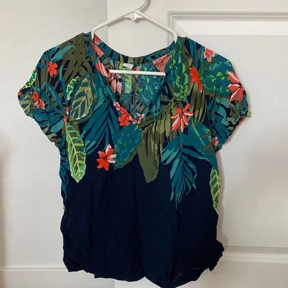 Old navy jungle print blouse size M - Picture 1 of 5